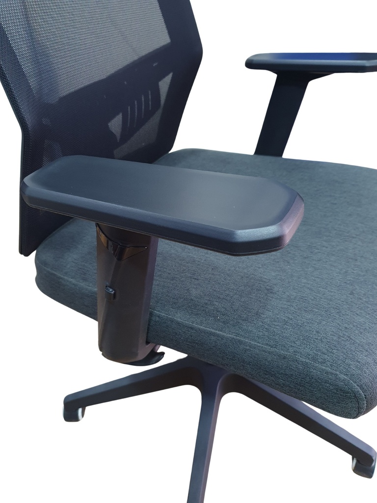 SILLA OFICINA BRAZOS GRADUABLES DE PAÑO CON CABECERO,BASE NYLON Y NEGRA MASAKI
