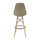 SILLA BAR EAMES PATAS DE MADERA BEIGE CON DESCANSAPIES POLIPROPILENO