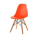 SILLA EAMES TRADICINAL CON PATAS DE MADERA - NARANJA