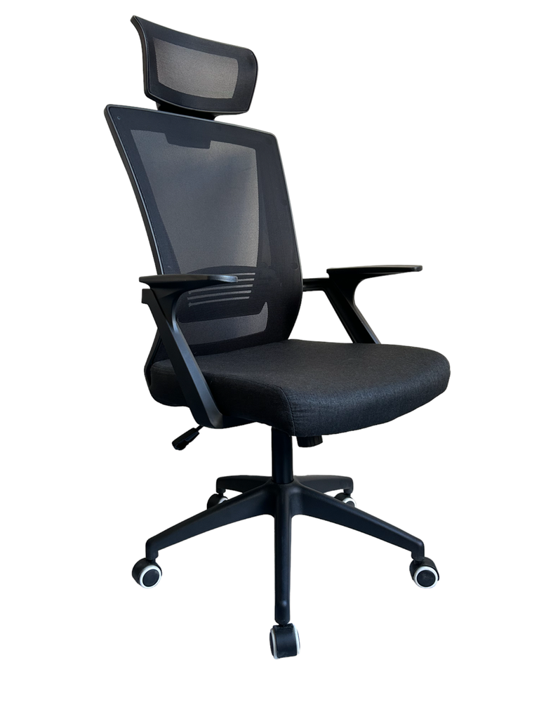 SILLA DE OFICINA EJECTUTIVA NEGRA - BRAZOS FIJOS ASIENTO EN PAÑO Y ESPALDAR EN MALLA KAZUTO